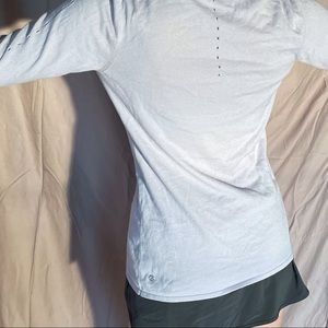 Lululemon Mock Neck Lab lilac